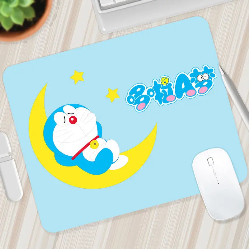Коврик для мыши, милые коврики для мыши Doraemon, Настольный коврик, маленькие синие простые аксессуары для офисных столов, простые Мультяшные а...
Коврик для мыши, милые коврики для мыши Doraemon, Настольный коврик, маленькие синие простые аксессуары для офисных столов, простые Мультяшные а...