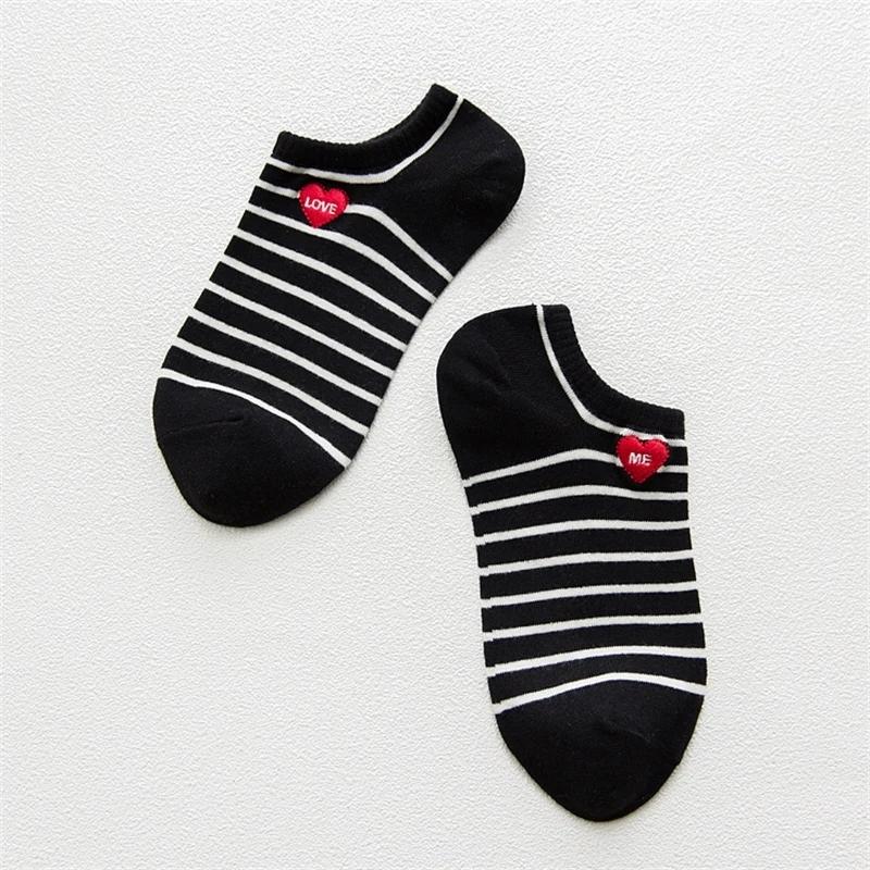 10pairs/lot Active Spring Summer Stripe Boat Embroidery Women's Japanese College Wind Sweat Socks Ankle Woman Funny Love
10pairs/lot Active Spring Summer Stripe Boat Embroidery Women's Japanese College Wind Sweat Socks Ankle Woman Funny Love