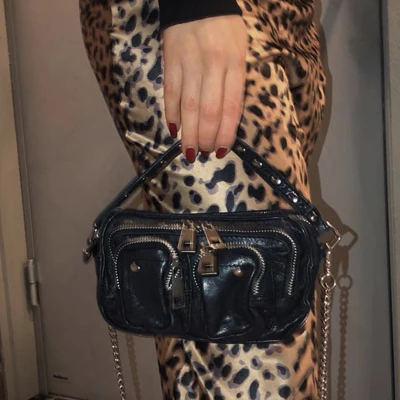 New Leopard Crossbody Bags For Women 2020 Luxury Handbags Designer Ladies Hand Shoulder Messenger Bag Sac A Main Female
New Leopard Crossbody Bags For Women 2020 Luxury Handbags Designer Ladies Hand Shoulder Messenger Bag Sac A Main Female