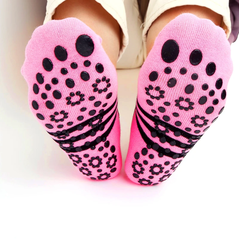 Yoga Socks Women Professional Dance Pilates Ballet Socks Sports Slipper Anti Slip Cotton Cycling Sock Ladies Yoga Heel Protector
Yoga Socks Women Professional Dance Pilates Ballet Socks Sports Slipper Anti Slip Cotton Cycling Sock Ladies Yoga Heel Protector