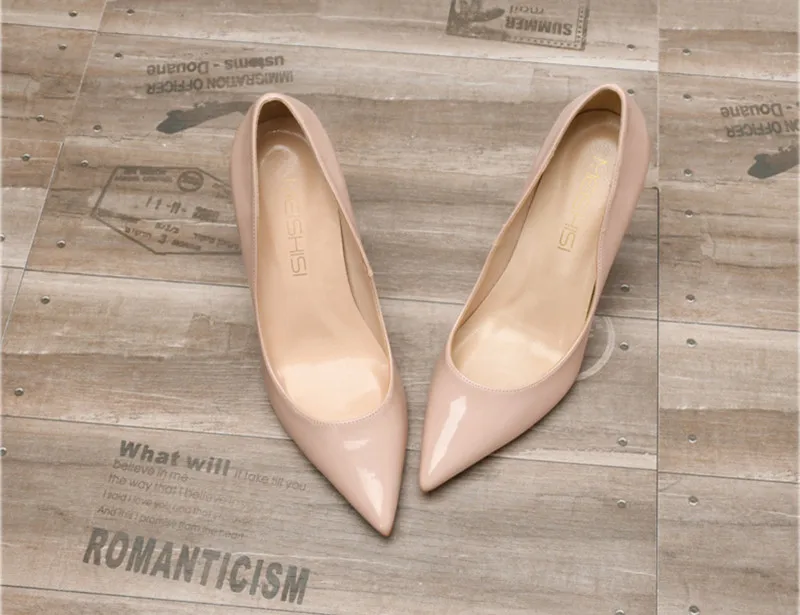 46 Red 10cm High Heels Shoes Woman Nude Patent Pointed Toe Sexy Stiletto Shoes Women Party Wedding Heels Pumps New Plus Size 45
46 Red 10cm High Heels Shoes Woman Nude Patent Pointed Toe Sexy Stiletto Shoes Women Party Wedding Heels Pumps New Plus Size 45