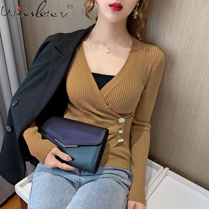 Fall Winter Knitted Sweater Korean Clothes High Waist Women Fashion Sexy V-Neck Button Long Sleeve Bottoming Shirt Tops T18104A
Fall Winter Knitted Sweater Korean Clothes High Waist Women Fashion Sexy V-Neck Button Long Sleeve Bottoming Shirt Tops T18104A