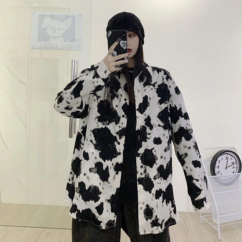 2021 Retro Tie Dye Blouses Women's Cardigan Shirts Irregular Lapel Collar Elegant Loose Long Sleeve Streetwear Blusas Grunge Top
2021 Retro Tie Dye Blouses Women's Cardigan Shirts Irregular Lapel Collar Elegant Loose Long Sleeve Streetwear Blusas Grunge Top