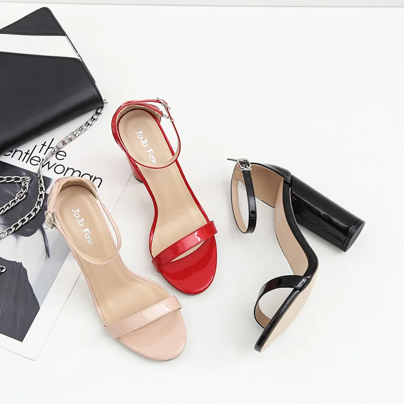 Big size 2020 summer new one line belt thick heel high heel sandals for women
Big size 2020 summer new one line belt thick heel high heel sandals for women