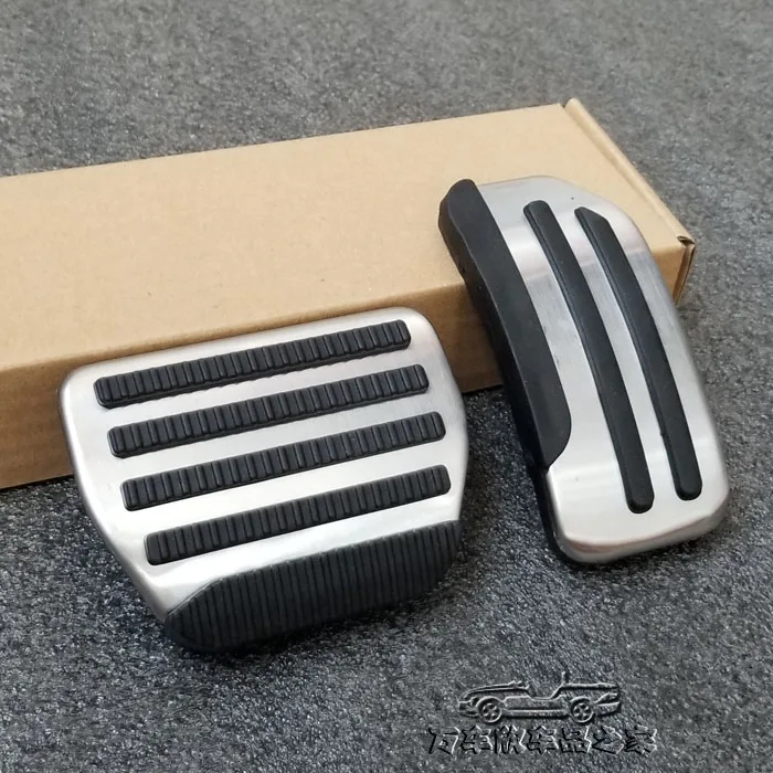 

For Nissan CIMA metal car special brake accelerator modified pedal free punching auto parts