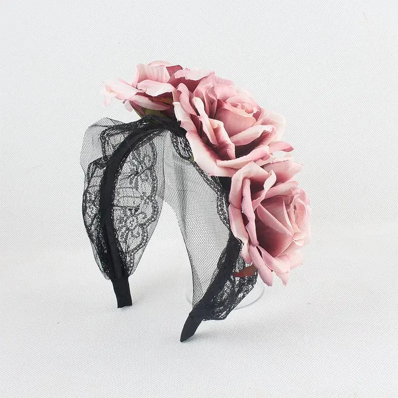 2021 Fashion New European and American Big Rose Flower Hair Ornament Fabric Hair Hoop Halloween Party Lace Headdress Jewelry
2021 Fashion New European and American Big Rose Flower Hair Ornament Fabric Hair Hoop Halloween Party Lace Headdress Jewelry