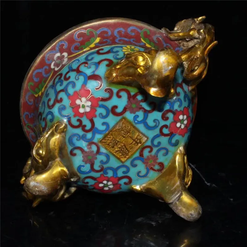 Chinese Hand Made Bronze Cloisonne Double Dragon Double Ear Incense Burner Buddhist Utensils Auspicious Gifts Home Decoration
Chinese Hand Made Bronze Cloisonne Double Dragon Double Ear Incense Burner Buddhist Utensils Auspicious Gifts Home Decoration