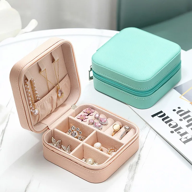 Jewelry Organizer Box Display Travel Jewelry Case Storage Box Portable Earring Necklace Ring Holder Zipper Jewelry Storage Tray 
Jewelry Organizer Box Display Travel Jewelry Case Storage Box Portable Earring Necklace Ring Holder Zipper Jewelry Storage Tray