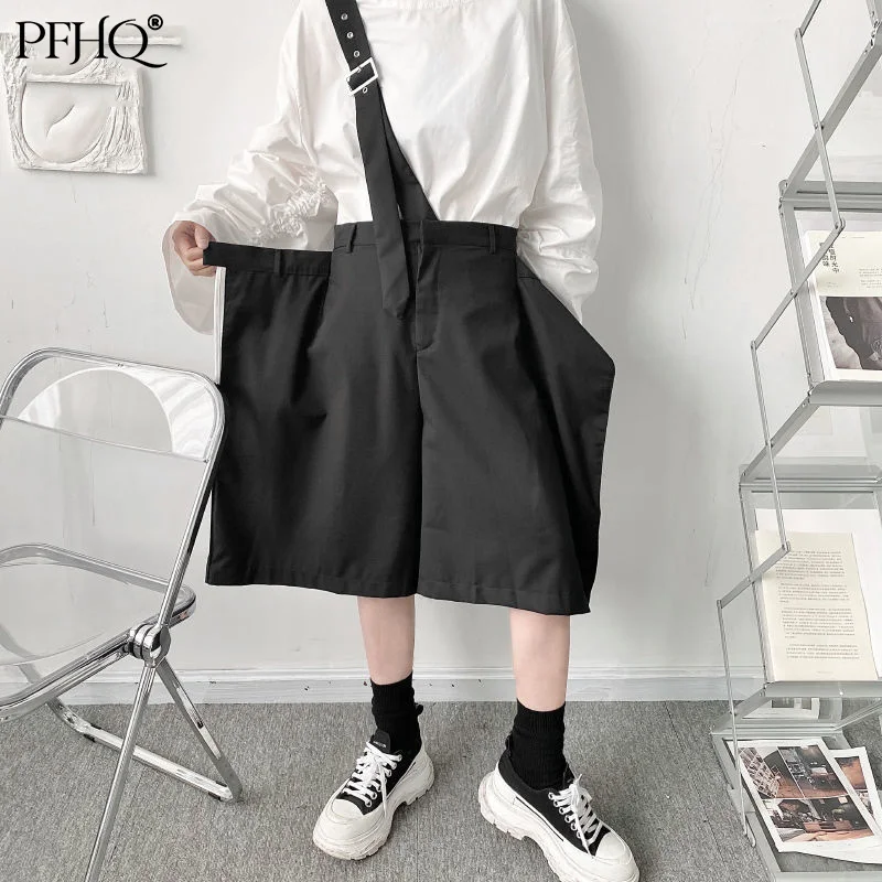 PFHQ 2021 Autumn New Niche Design Men Black Shorts Irregular Deconstruction Backpack Knee Length Pants Japanese Style 21D2995
PFHQ 2021 Autumn New Niche Design Men Black Shorts Irregular Deconstruction Backpack Knee Length Pants Japanese Style 21D2995