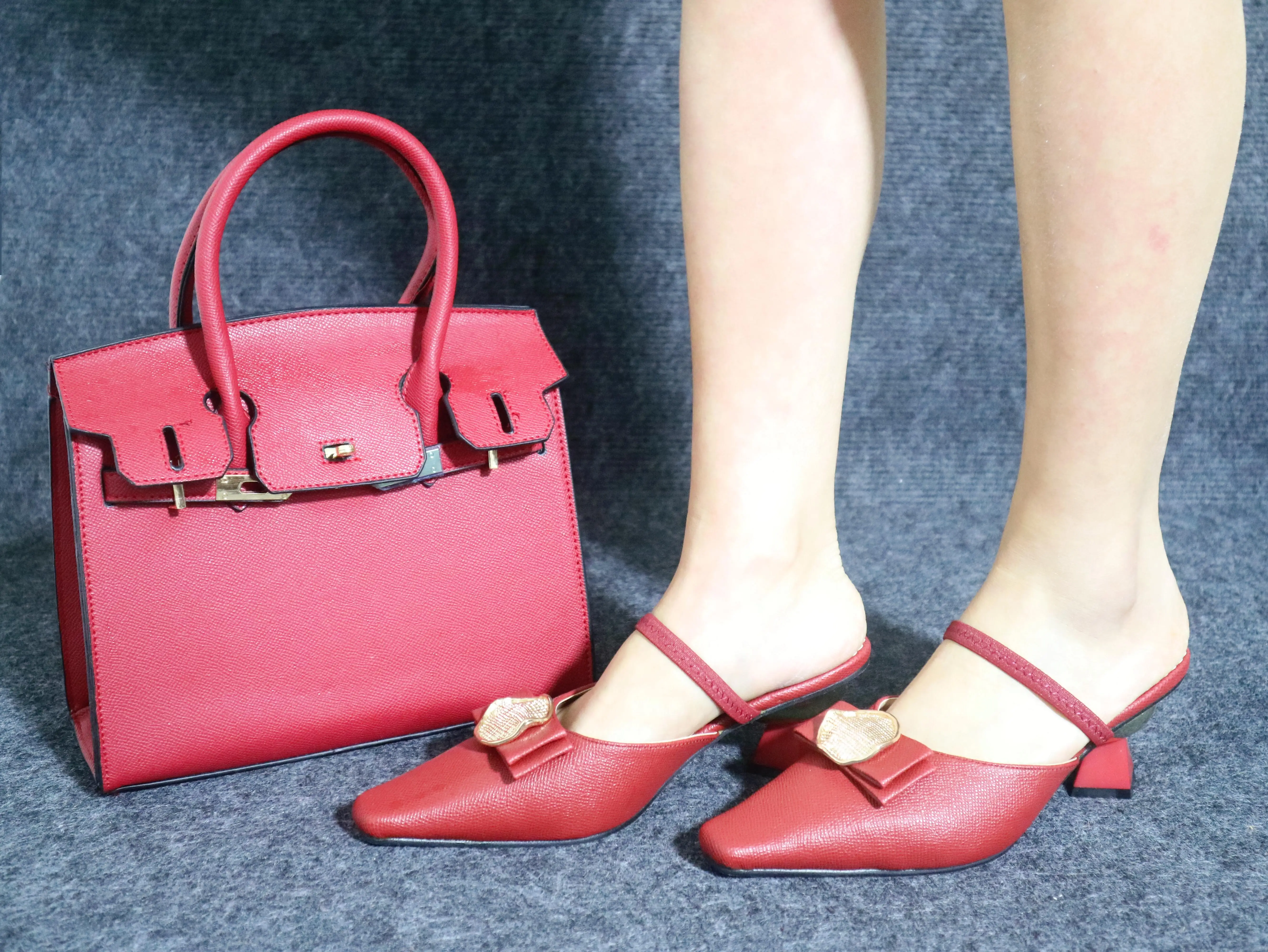doershow nice shoes and bag matching set italy 2022 designs for african shoes and bags wedding party SJL1-13
doershow nice shoes and bag matching set italy 2022 designs for african shoes and bags wedding party SJL1-13