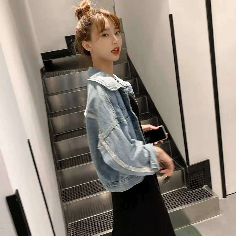 Women Denim Jacket feminine Spring Autumn Coat Long Sleeve Outerwear Female Veste femme Overcoat Ladies Jackets Tops
Women Denim Jacket feminine Spring Autumn Coat Long Sleeve Outerwear Female Veste femme Overcoat Ladies Jackets Tops