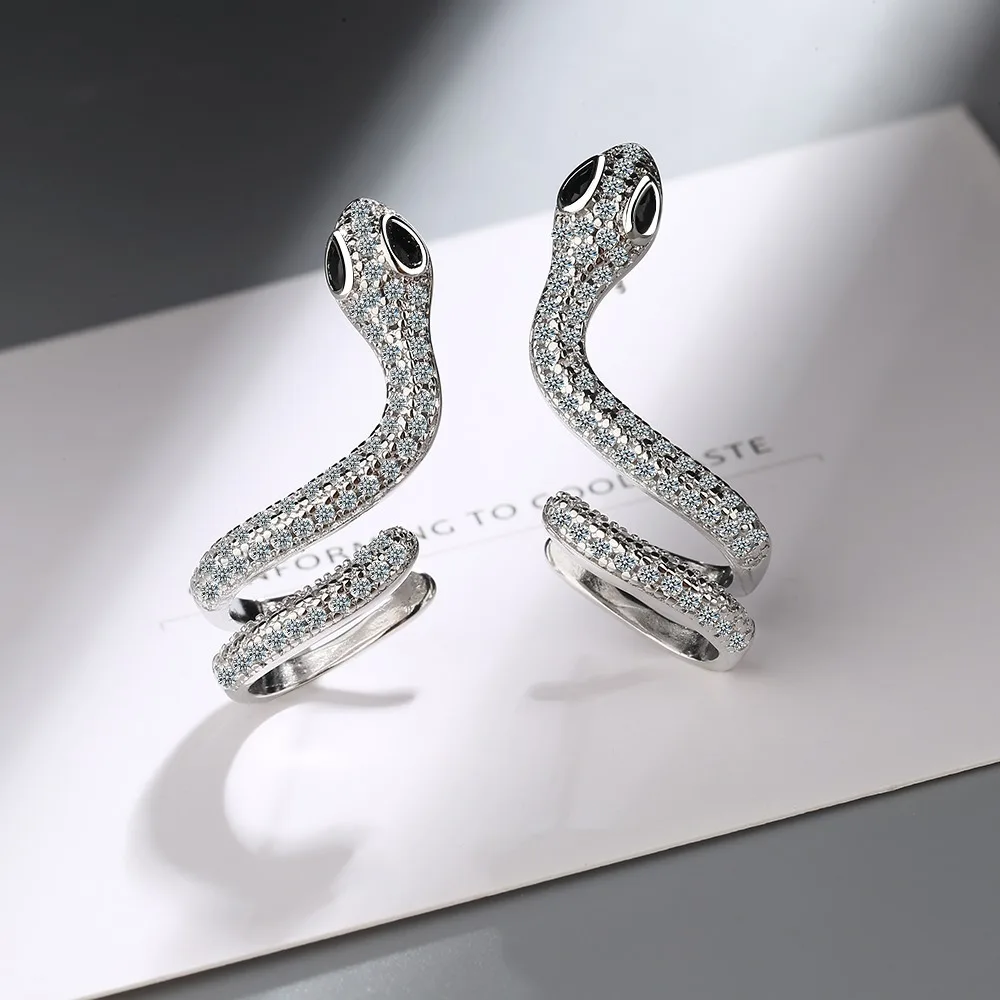 Classic Snake Earrings Shining Crystal Women's Earrings Zircon Simple Fashion Jewelry Party Banquet Gift Boutique Accessories
Classic Snake Earrings Shining Crystal Women's Earrings Zircon Simple Fashion Jewelry Party Banquet Gift Boutique Accessories