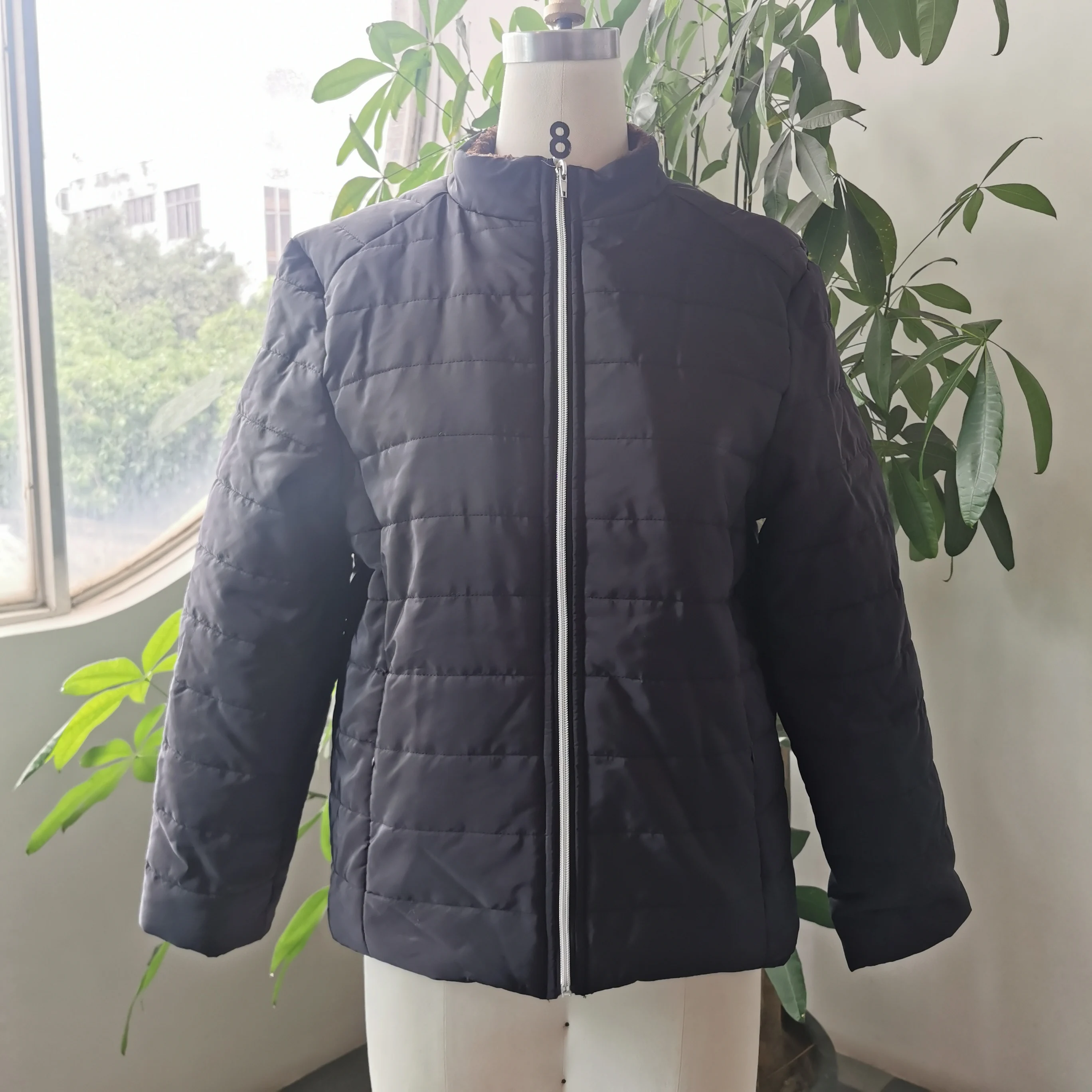Men Down Jacket Winter Parka Fleece Oversize Solid Black Basic Jackets Casual Warmness Cotton Clothes Zip Fashion Man Overcoat
Men Down Jacket Winter Parka Fleece Oversize Solid Black Basic Jackets Casual Warmness Cotton Clothes Zip Fashion Man Overcoat