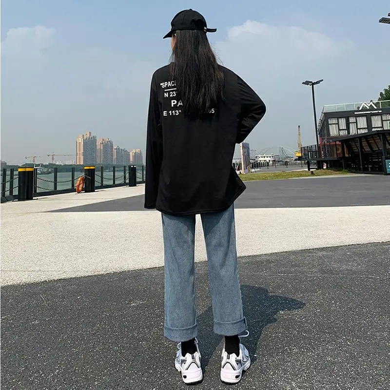2021 New Retro jeans Korean version loose high waist slim straight leg pants
2021 New Retro jeans Korean version loose high waist slim straight leg pants