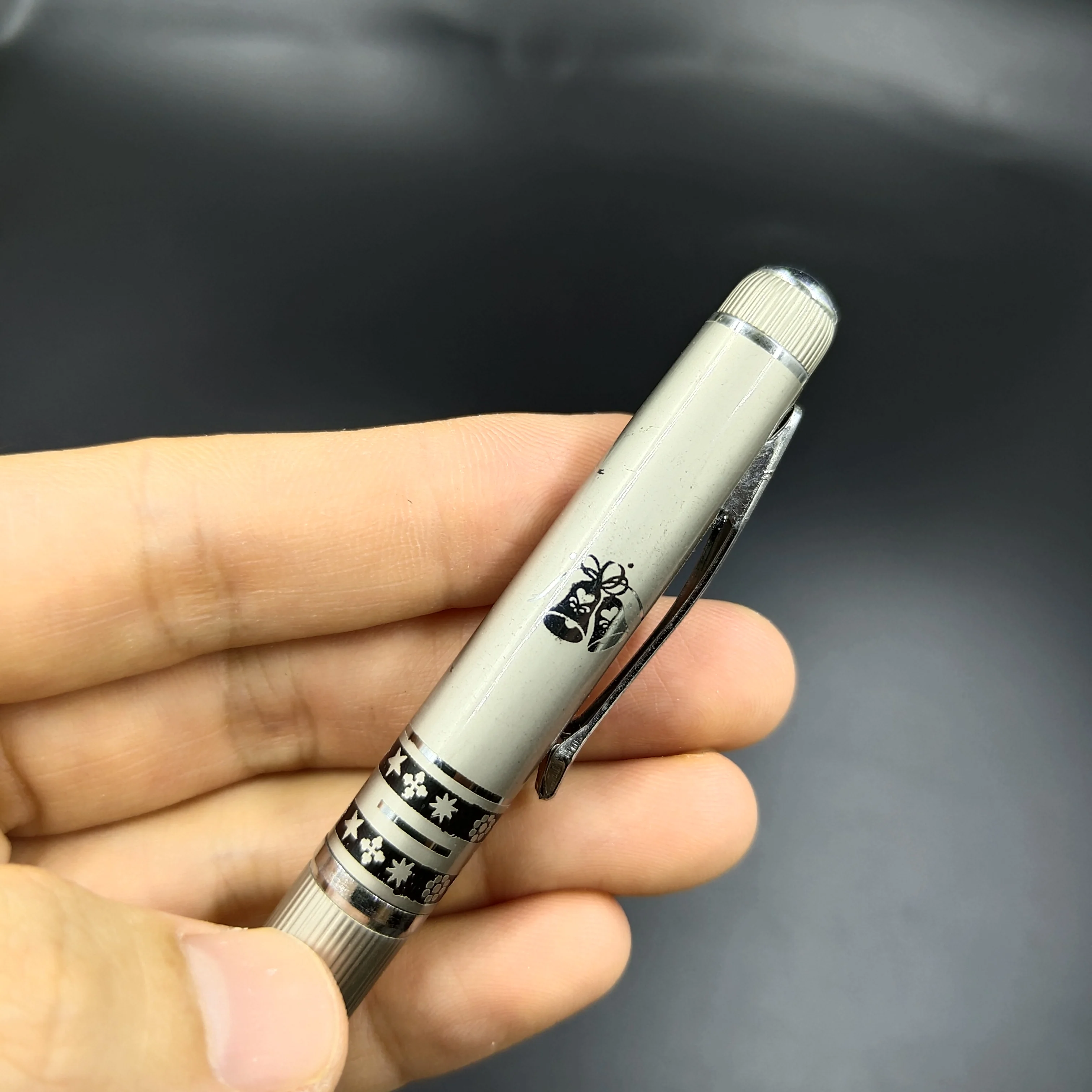 WF Fountain Pen Metal Ink Pen Fine Nib Aerometricr Filler Stationery Office School Supplies Writing Gift
WF Fountain Pen Metal Ink Pen Fine Nib Aerometricr Filler Stationery Office School Supplies Writing Gift