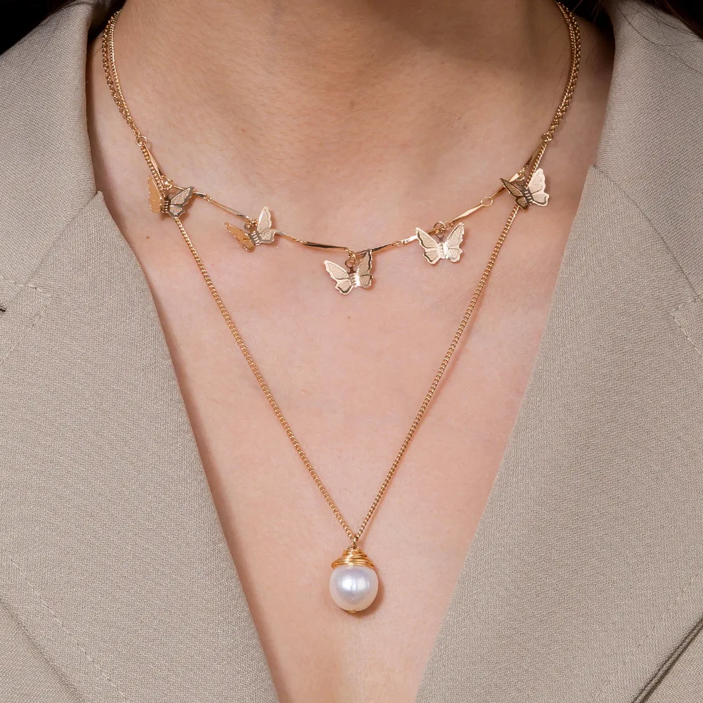 European and American personality small golden butterfly choker ins fashion natural freshwater pearl necklace clavicle chain fem
European and American personality small golden butterfly choker ins fashion natural freshwater pearl necklace clavicle chain fem