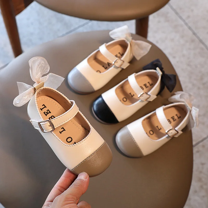 Autumn Baby Girls Princess Leather Shoes Toddler Lace Bow Kids New Soft soled Dress shoes children Cow Muscle Flats 1-8 Years
Autumn Baby Girls Princess Leather Shoes Toddler Lace Bow Kids New Soft soled Dress shoes children Cow Muscle Flats 1-8 Years