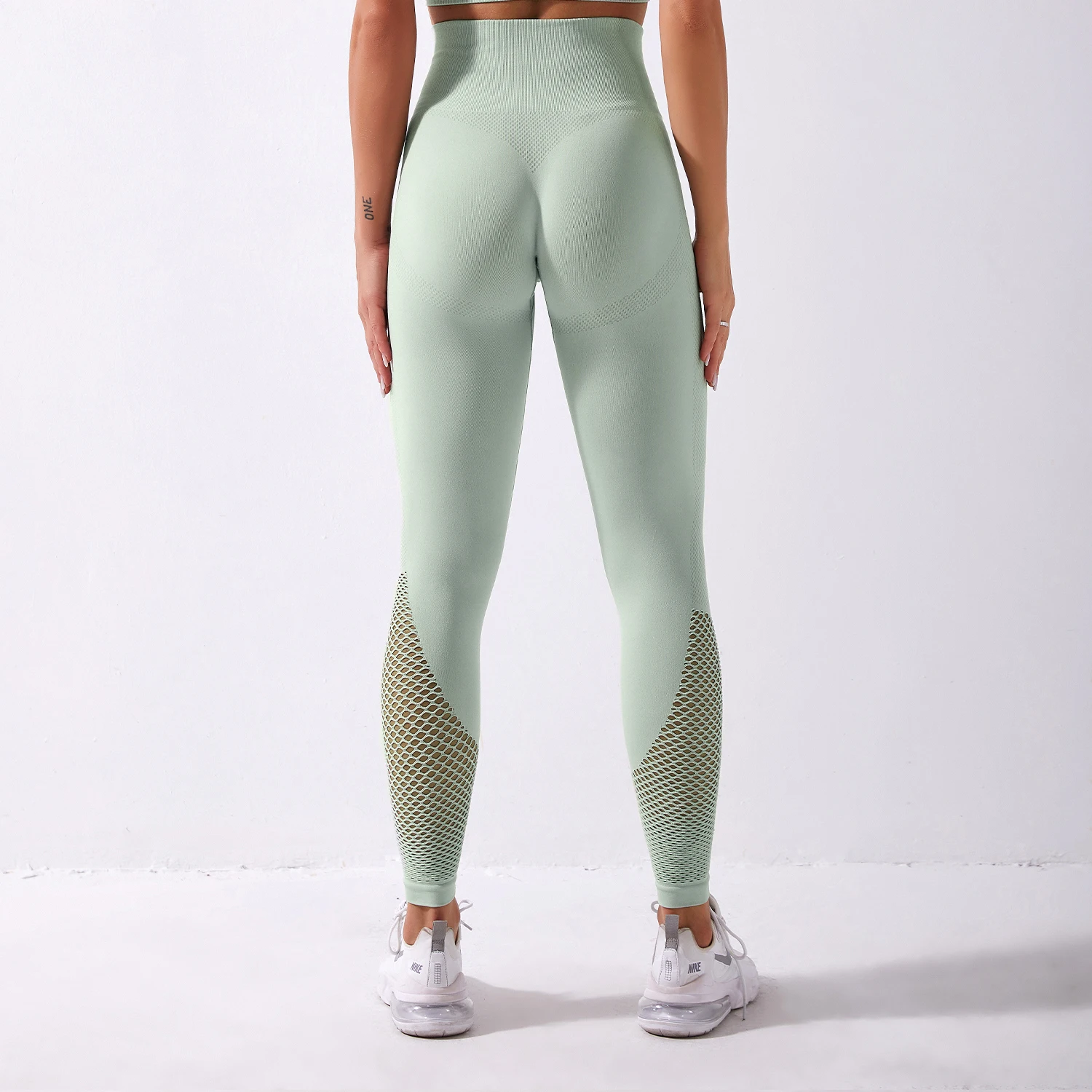 Push Up Leggings Women Seamless Fitness Leggings High Waist Solid Sport Workout Pants For Women Hollow Breathable
Push Up Leggings Women Seamless Fitness Leggings High Waist Solid Sport Workout Pants For Women Hollow Breathable