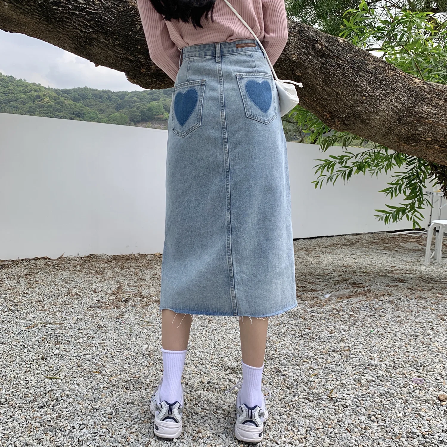 New Summer Preppy Style Heart Skirt Female Harajuku Kawaii Knee Length Skirt Women High Waist Vintage Split Denim Skirts Mujer 
New Summer Preppy Style Heart Skirt Female Harajuku Kawaii Knee Length Skirt Women High Waist Vintage Split Denim Skirts Mujer