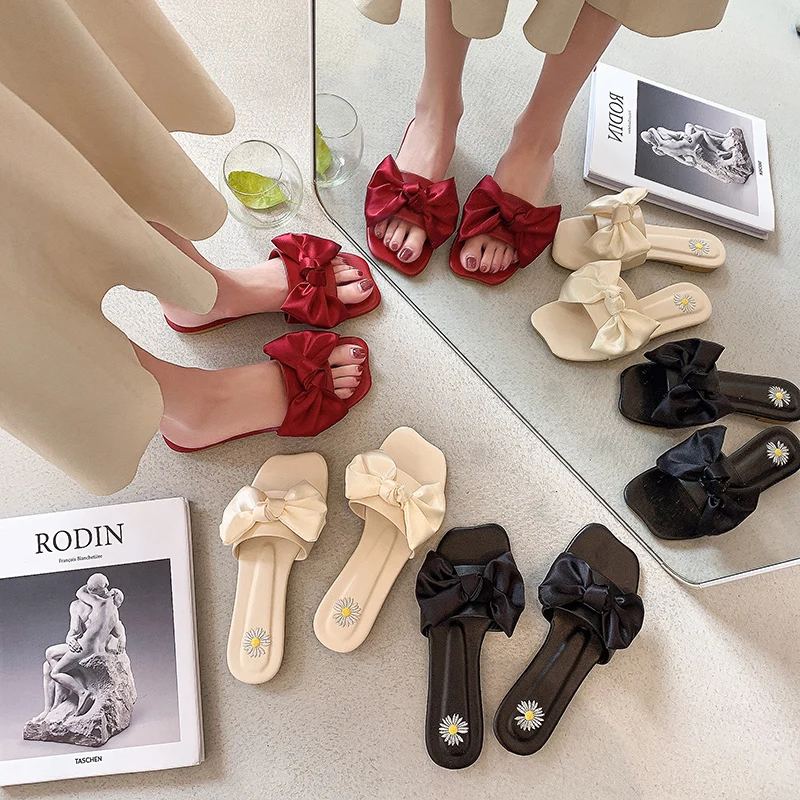 Beach Shoes Butterfly-Knot Womens Slippers Outdoor Slides Pantofle Fashion Sabot Soft Flat 2021 Luxury Basic PU Rubber Slippers
Beach Shoes Butterfly-Knot Womens Slippers Outdoor Slides Pantofle Fashion Sabot Soft Flat 2021 Luxury Basic PU Rubber Slippers
