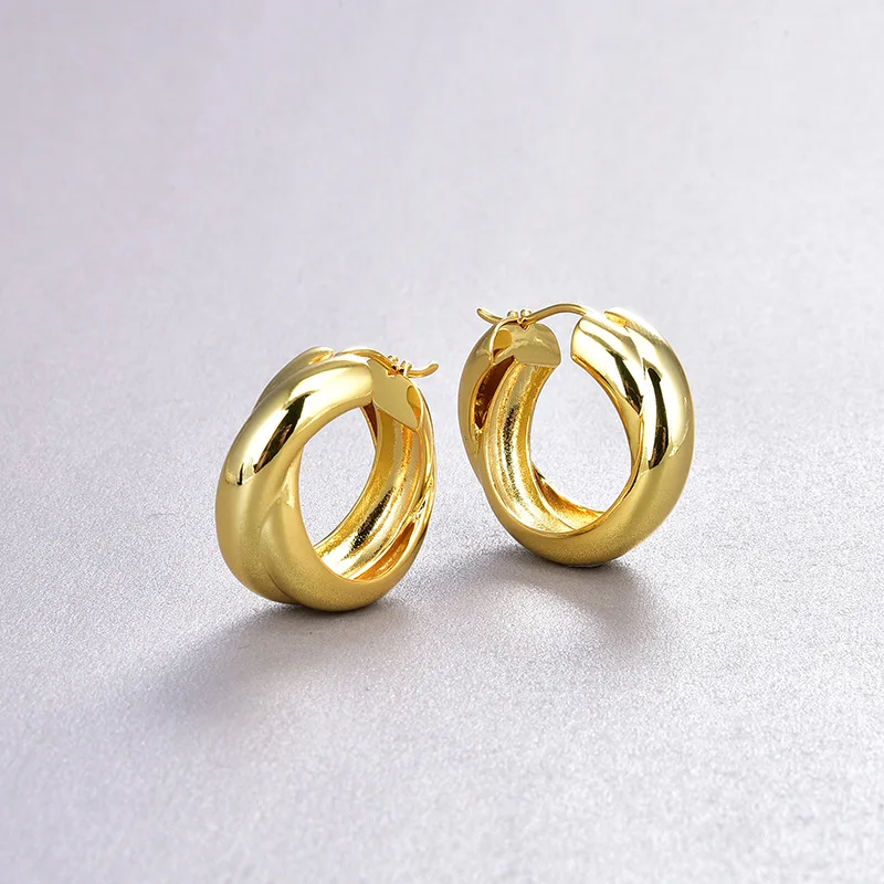 Ins Brass Gold Color Women Hoop Earring Intertwine Wide Copper Metal Retro Jewelry Europe 
Ins Brass Gold Color Women Hoop Earring Intertwine Wide Copper Metal Retro Jewelry Europe