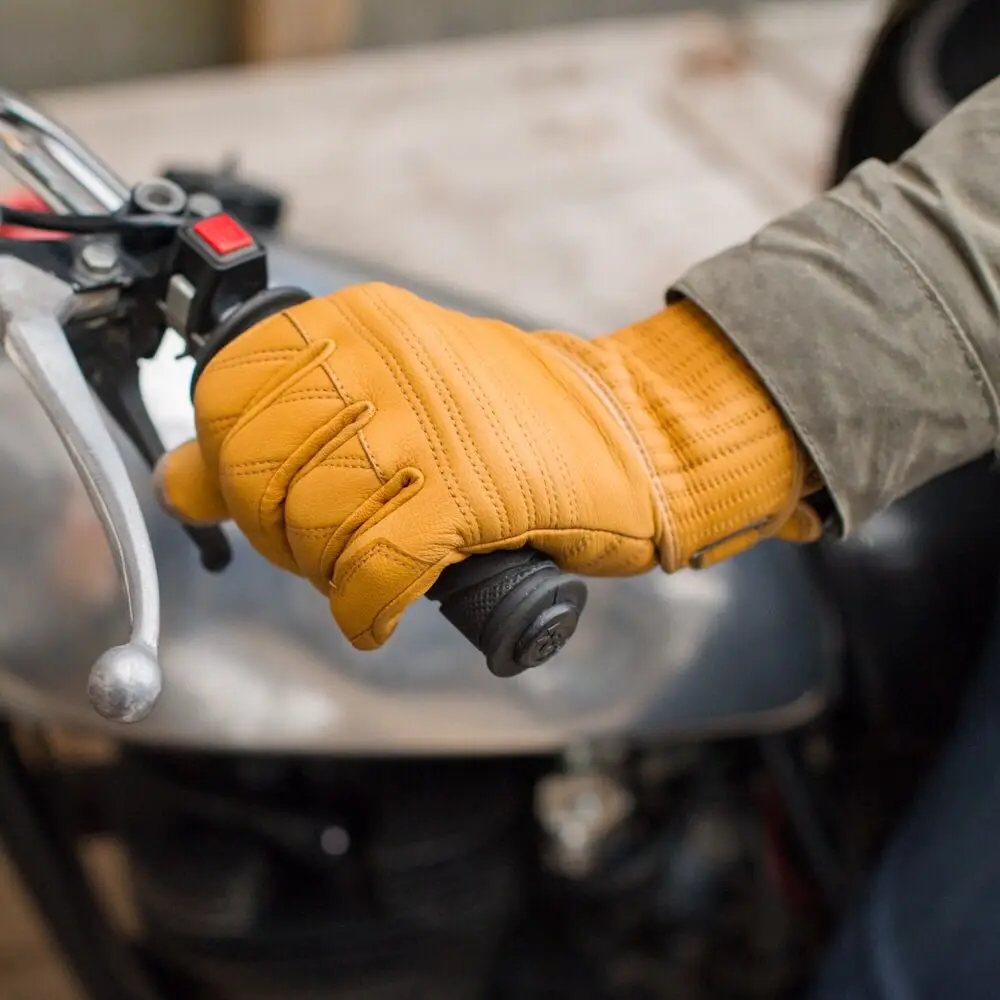 2019 Abbey Road Gloves Brown Retro motorcycle gloves Winter Leather Touring Guards Moto GP Road Racing Gloves Touch Screen
2019 Abbey Road Gloves Brown Retro motorcycle gloves Winter Leather Touring Guards Moto GP Road Racing Gloves Touch Screen