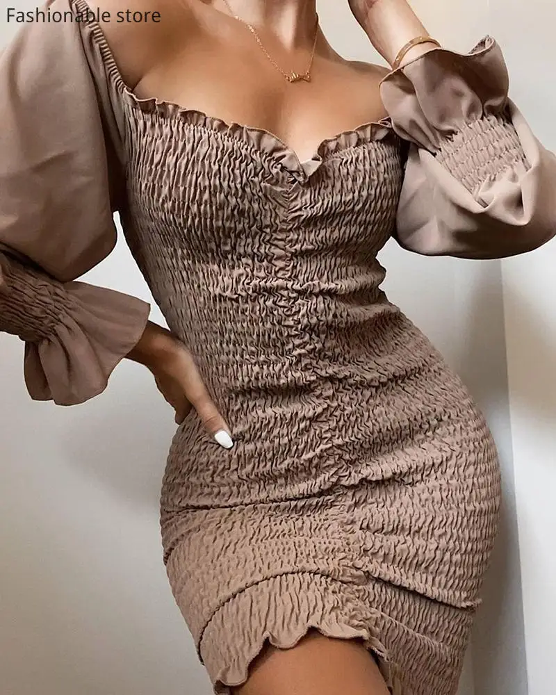 Women shirring Off Shoulder Lantern Sleeve Ruched Design Bodycon Dress Mini Dress
Women shirring Off Shoulder Lantern Sleeve Ruched Design Bodycon Dress Mini Dress