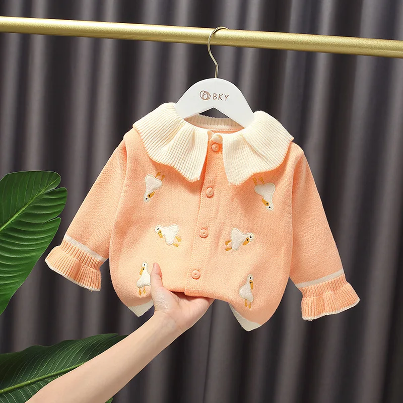 Autumn New Children's Sweater Girl's Lapel Embroidered Cardigan Duck Sweet Princess Coat
Autumn New Children's Sweater Girl's Lapel Embroidered Cardigan Duck Sweet Princess Coat