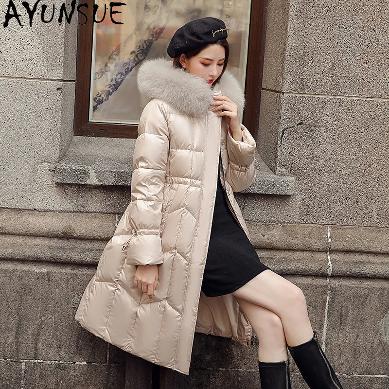 AYUNSUE Women's Down Jacket Fashion High Quality Real Fox Fur Collar Female Jacket Women Coats Parkas Feminimo De Inverno 2020
AYUNSUE Women's Down Jacket Fashion High Quality Real Fox Fur Collar Female Jacket Women Coats Parkas Feminimo De Inverno 2020