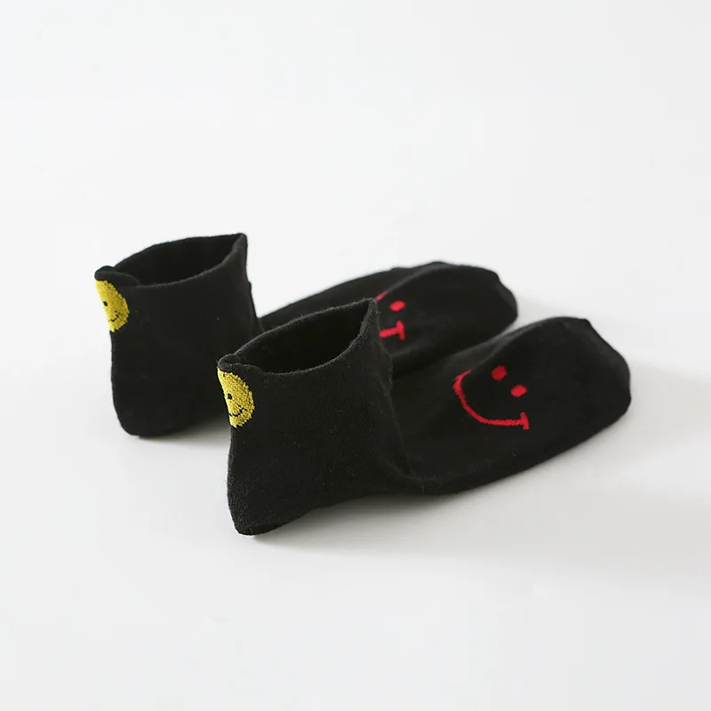 3pairs Kawaii Women Socks Smile Candy Pure Color Girls Cotton Socks Cartoon Eyes Funny Happy Smile Harajuku Embroidery
3pairs Kawaii Women Socks Smile Candy Pure Color Girls Cotton Socks Cartoon Eyes Funny Happy Smile Harajuku Embroidery
