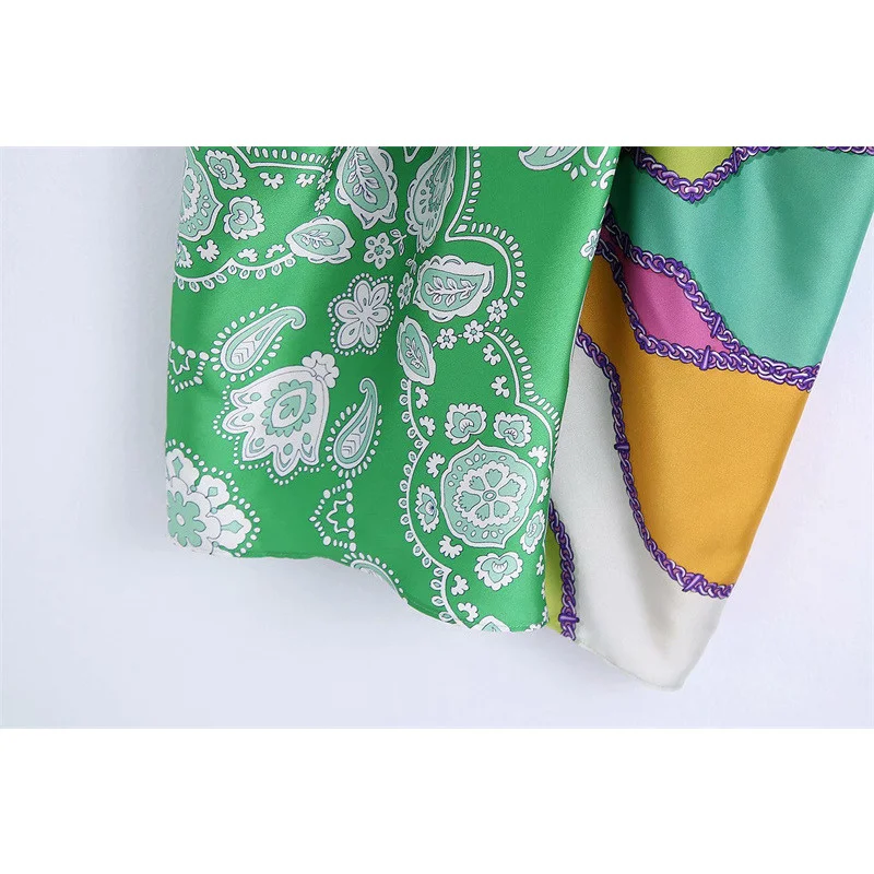 Women Vintage Cloth Patchwork Floral Print Knotted Sarong Skirt Faldas Mujer Female Back Zipper Chic Vestidos 2021 New Skirts
Women Vintage Cloth Patchwork Floral Print Knotted Sarong Skirt Faldas Mujer Female Back Zipper Chic Vestidos 2021 New Skirts
