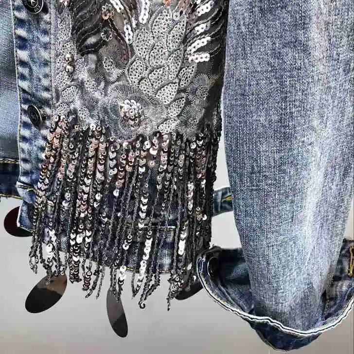 European Luxury Design Jean Jacket for Women 2020 Autumn Sequin Tassel Retro Denim Coat Women's Jeans Jackets A3747
European Luxury Design Jean Jacket for Women 2020 Autumn Sequin Tassel Retro Denim Coat Women's Jeans Jackets A3747