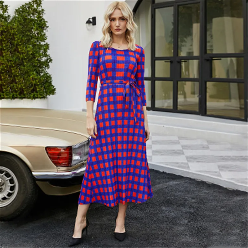 Miyake pleated dress 2021 spring and summer new fashion loose and thin belt printed short-sleeved mid-length dress women
Miyake pleated dress 2021 spring and summer new fashion loose and thin belt printed short-sleeved mid-length dress women