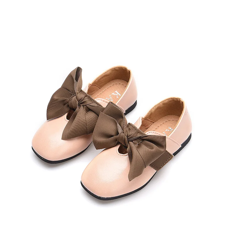 Autumn Girls Leather Shoes Princess Flat Big Bow Kids Shoes for Girls Sneakers Fashion Solid Color Toddler Baby Shoes SM019 
Autumn Girls Leather Shoes Princess Flat Big Bow Kids Shoes for Girls Sneakers Fashion Solid Color Toddler Baby Shoes SM019
