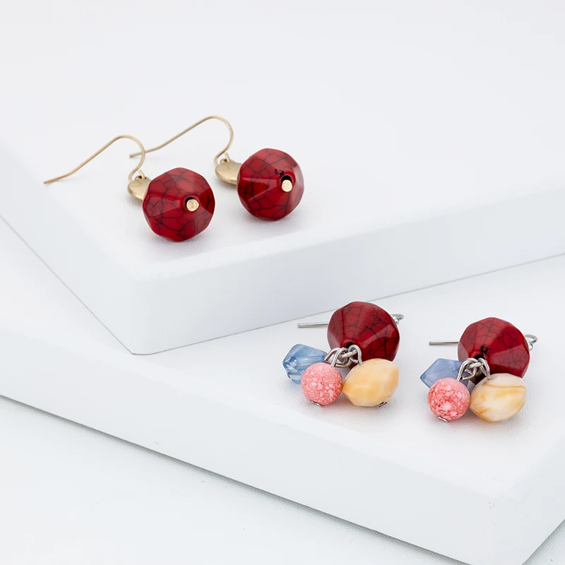 Jaeeyin 2021 Retro Red Unusual Trendy Elegant Temperament Exquisite Drop Earring for Sister Gift Women Girls Matt Gold Color
Jaeeyin 2021 Retro Red Unusual Trendy Elegant Temperament Exquisite Drop Earring for Sister Gift Women Girls Matt Gold Color