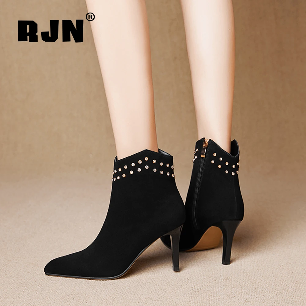 RJN Women Ankle High Thin Heel Boots Sexy Rivet Black Pointed Toe Zipper Female Winter Shoes Short Plush Women‘s Boots RO489
RJN Women Ankle High Thin Heel Boots Sexy Rivet Black Pointed Toe Zipper Female Winter Shoes Short Plush Women‘s Boots RO489