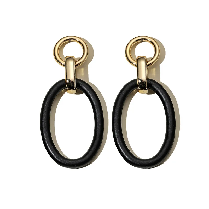 New Vintage Gold Splicing Matte Black Acrylic Chain Drop Earring For Women Punk Oval Round Geometric Long Dangle Earring Jewelry
New Vintage Gold Splicing Matte Black Acrylic Chain Drop Earring For Women Punk Oval Round Geometric Long Dangle Earring Jewelry