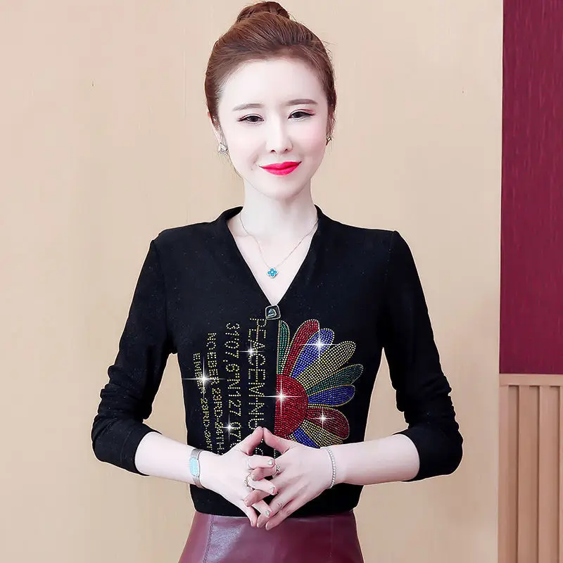 Plush / No Plush autumn 2020 Korean version women's heavy industry ironing and drilling mesh bottoming shirt fashion color match
Plush / No Plush autumn 2020 Korean version women's heavy industry ironing and drilling mesh bottoming shirt fashion color match