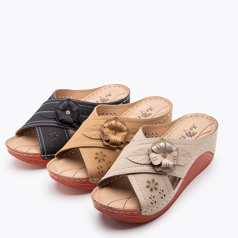 Fashion Brand Ladies Wedge Heels Women Leather Shoes 2021 Summer Women's Sandals Casual Women Wedges Sandals Soft Shoes Designer
Fashion Brand Ladies Wedge Heels Women Leather Shoes 2021 Summer Women's Sandals Casual Women Wedges Sandals Soft Shoes Designer