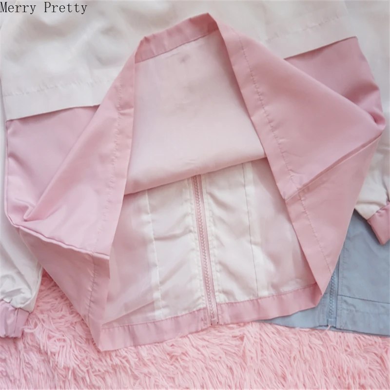 2021 Sweet Cartoon Cat Embroidery Zipper Jackets Long Sleeve Cotton Jackets For Women With Pockets Outerwear Casual Loose Coat
2021 Sweet Cartoon Cat Embroidery Zipper Jackets Long Sleeve Cotton Jackets For Women With Pockets Outerwear Casual Loose Coat