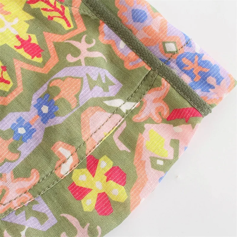 TRAF Women 2021 Fashion Totem Print Shorts Vintage High Elastic Waist Drawstring Female Pockets Short Pant Streetwear
TRAF Women 2021 Fashion Totem Print Shorts Vintage High Elastic Waist Drawstring Female Pockets Short Pant Streetwear