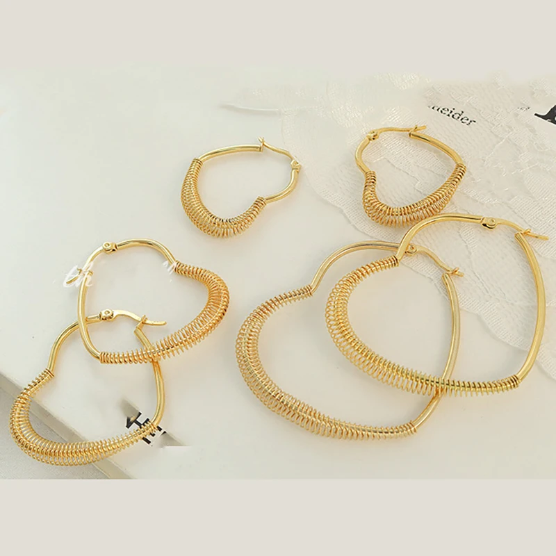 Elegant Spring Heart Big Hoop Earring for Women Titanium Steel Jewelry Statement Pendientes De Acero Inoxidable
Elegant Spring Heart Big Hoop Earring for Women Titanium Steel Jewelry Statement Pendientes De Acero Inoxidable