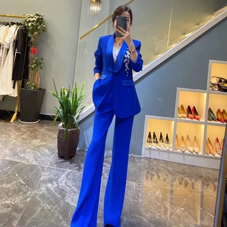 Spring & Autumn Women's Suits Set Fashion Single Button Blouse Shirt Tops + Flare Pant Ladies Elegant Floral Patchwork Suit
Spring & Autumn Women's Suits Set Fashion Single Button Blouse Shirt Tops + Flare Pant Ladies Elegant Floral Patchwork Suit