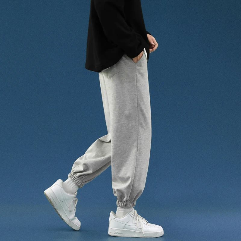 New Men Women Sweatpants Solid Color Man Casual Joggers Korean Hip Hop Men Elastic waist Harem Pants Couple Trousers
New Men Women Sweatpants Solid Color Man Casual Joggers Korean Hip Hop Men Elastic waist Harem Pants Couple Trousers