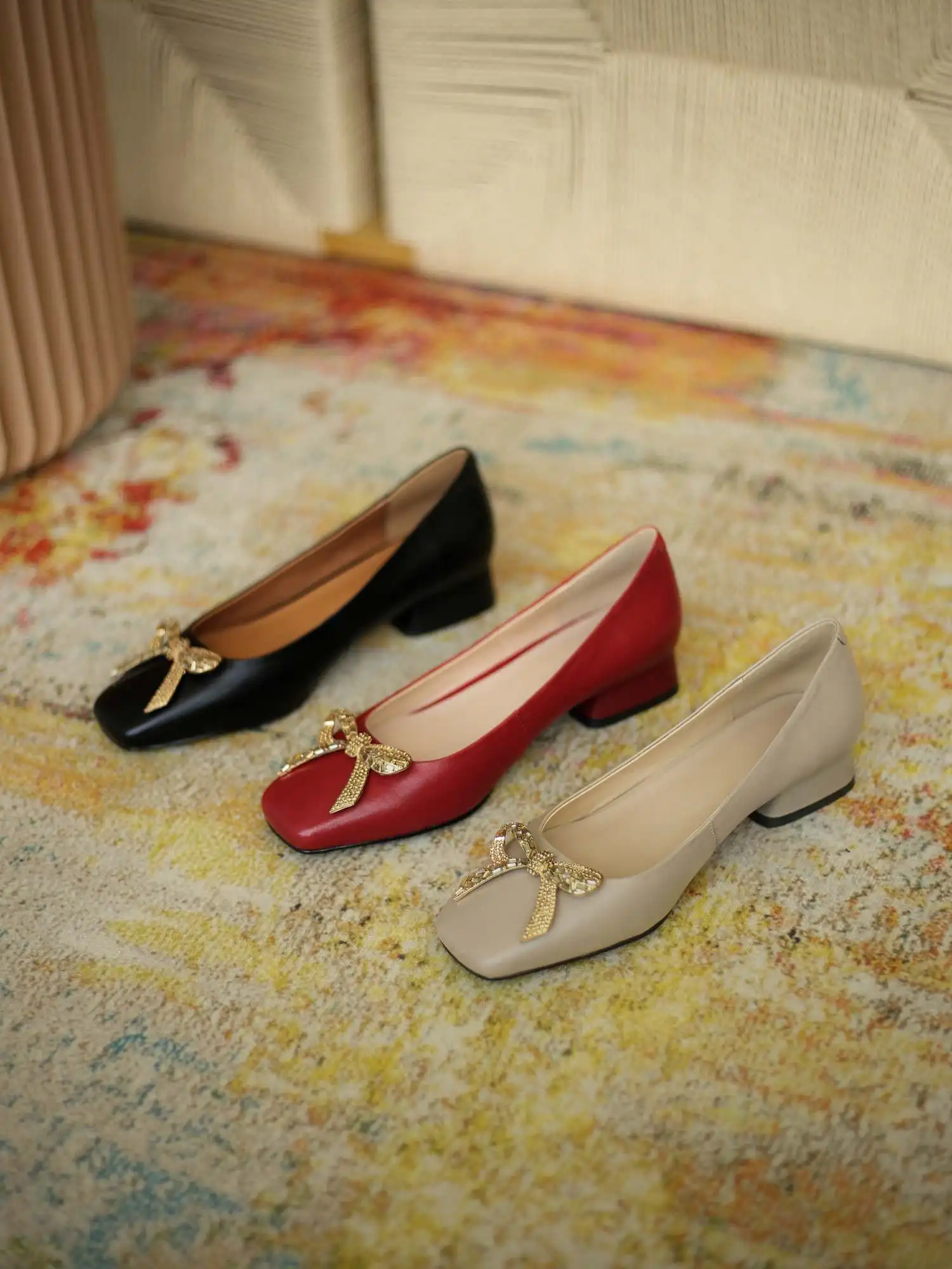 Krazing Pot retro fashion full grain leather butterfly-knot sweet girls square toe low heel slip on leisure cozy women pumps L10
Krazing Pot retro fashion full grain leather butterfly-knot sweet girls square toe low heel slip on leisure cozy women pumps L10