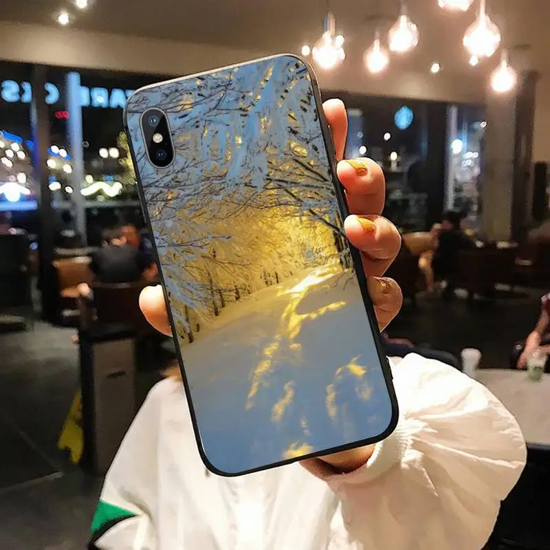 Landscape Winter Light Snow Mountain high quality Phone Case for iPhone 11 12 pro XS MAX 8 7 6 6S Plus X 5S SE 2020 XR
Landscape Winter Light Snow Mountain high quality Phone Case for iPhone 11 12 pro XS MAX 8 7 6 6S Plus X 5S SE 2020 XR