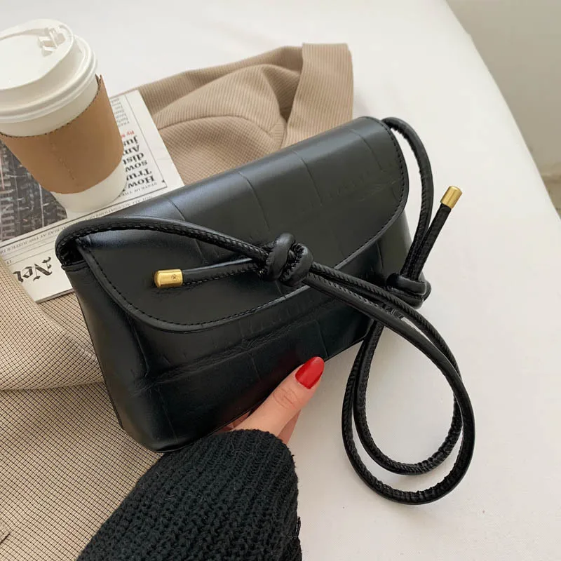 New 2021 Vintage Women Solid PU Leather Shoulder Bag Brand Luxury Ladies Fashion Shopping Crossbody Bags Purses Messenger Bag
New 2021 Vintage Women Solid PU Leather Shoulder Bag Brand Luxury Ladies Fashion Shopping Crossbody Bags Purses Messenger Bag