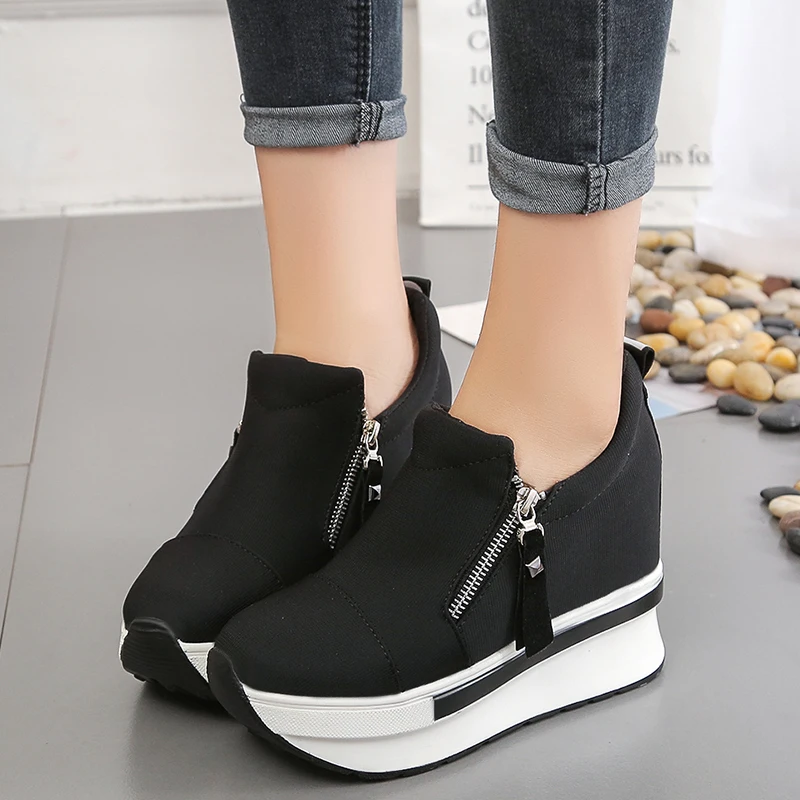 The New 2021 Hot Women's Warm Flat Shoes Increased Thick-Soled Shoes Wild Women's Shoes.
The New 2021 Hot Women's Warm Flat Shoes Increased Thick-Soled Shoes Wild Women's Shoes.