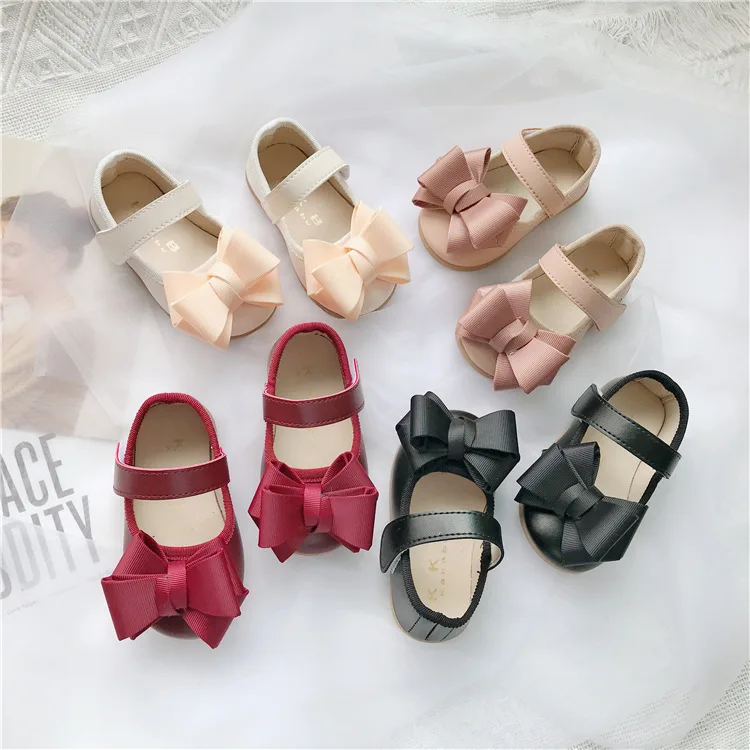 Baby leather shoes old princess single shoes 2021 autumn toddlers girls BOW FLAT SHOES
Baby leather shoes old princess single shoes 2021 autumn toddlers girls BOW FLAT SHOES