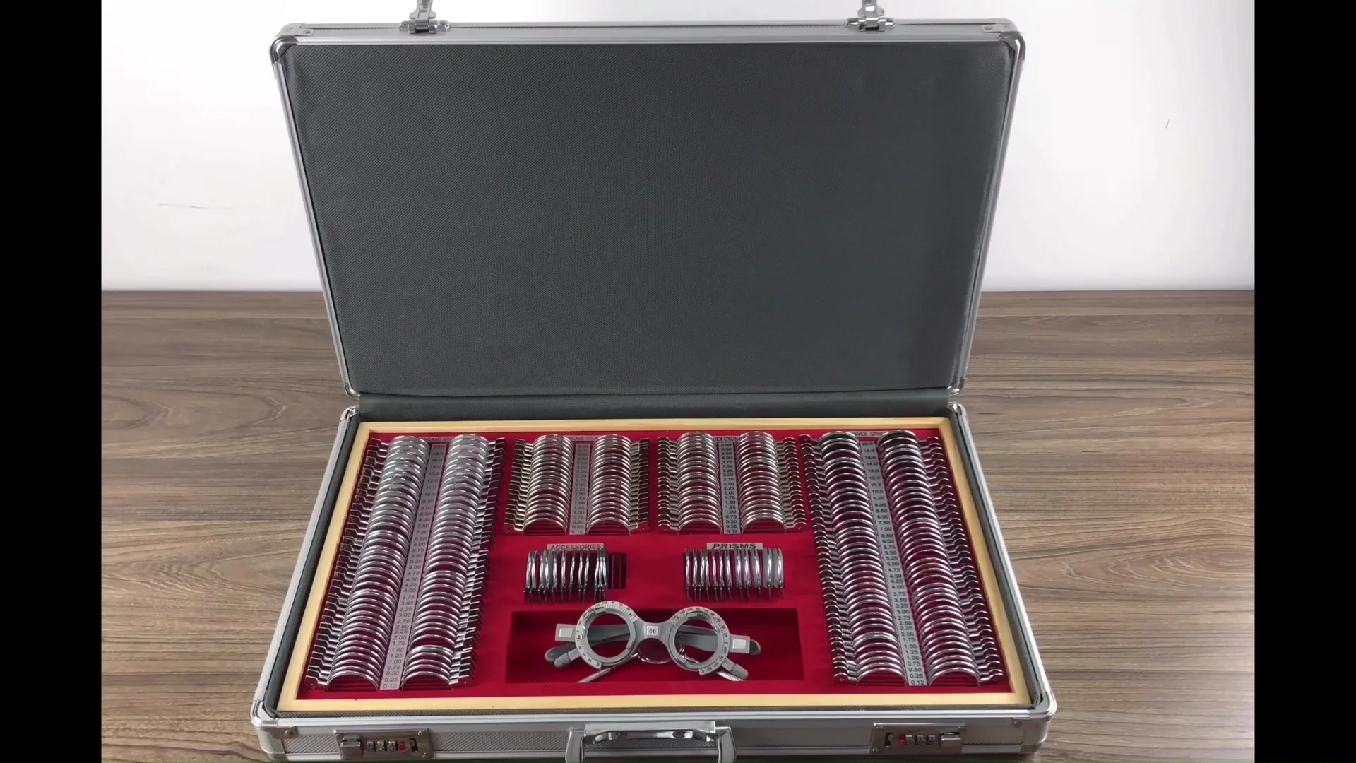 Best Sale 266 pcs Optometry Equipment Glass Optical Instrument Trial Lens Set 266JS
Best Sale 266 pcs Optometry Equipment Glass Optical Instrument Trial Lens Set 266JS
